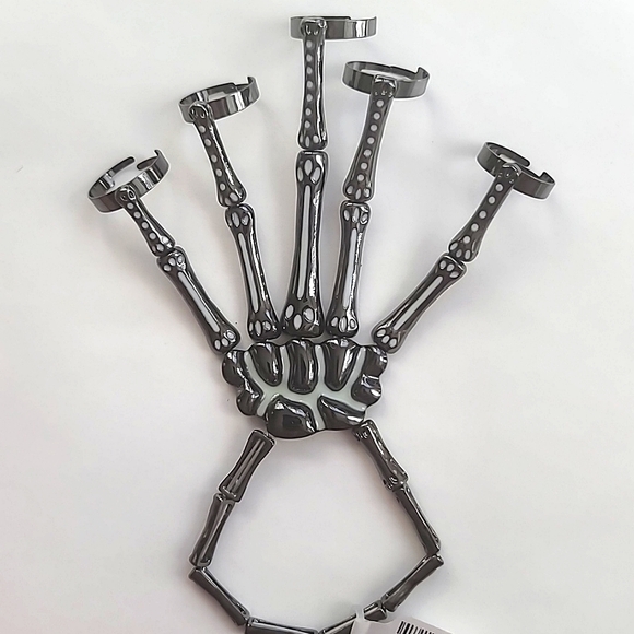 Skeleton Hand Cuff - Picture 2 of 3